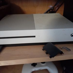 Xbox One S 1tb
